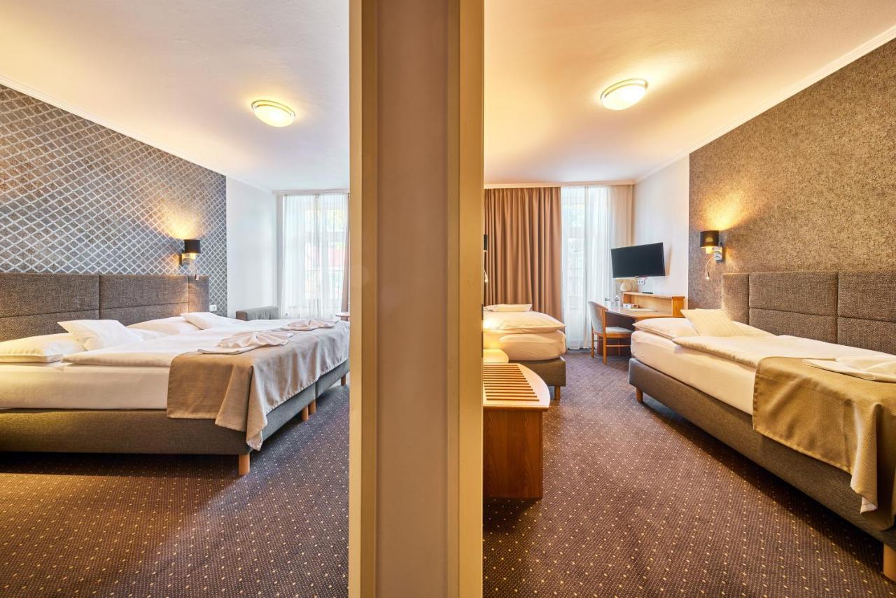 Hotel Adam Trutnov Εξωτερικό φωτογραφία