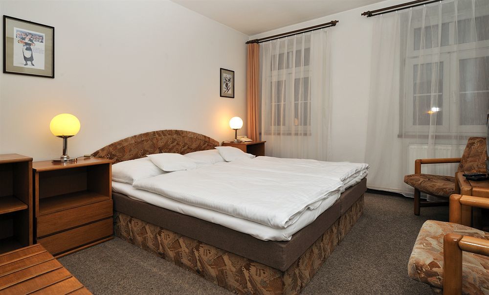 Hotel Adam Trutnov Εξωτερικό φωτογραφία
